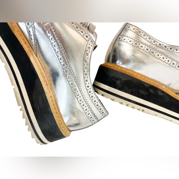 Prada Metallic Silver Brogue Leather Platform Low Top Sneakers - Picture 8 of 9